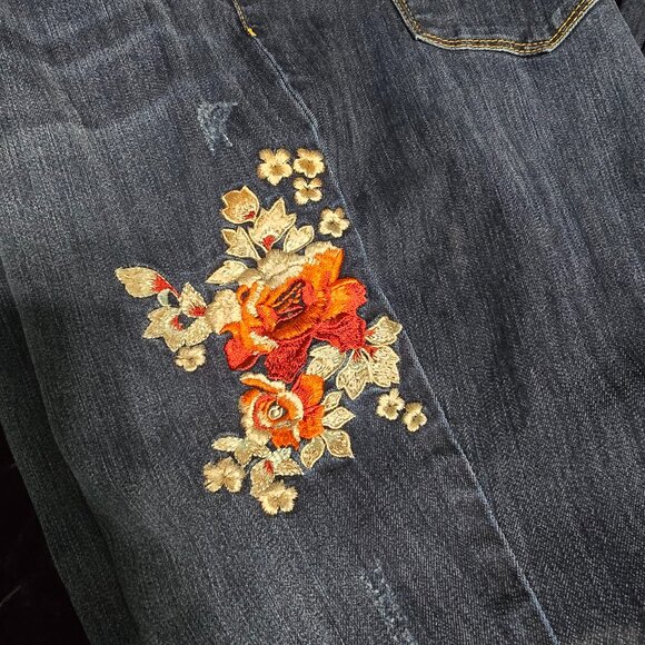 Chico's Denim - Chicos Ankle Jeans Embroidered Flowers Distressed Look, Boho